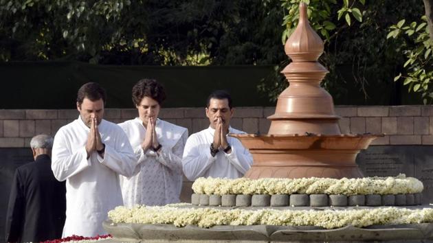 President of Indian National Congress Rahul Gandhi, Priyanka Gandhi Vadra along with her husband Robert Vadra pay tribute to former Prime Minister Rajiv Gandhi on his 27th death anniversary, at his memorial 'Vir Bhumi', Rajghat, New Delhi on Monday, May 21, 2018. (Sonu Mehta / HT Photo)