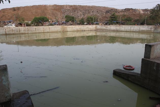 Pandurang Bhoir lake was cleaned on Friday morning.(Prafuol Gangurde)