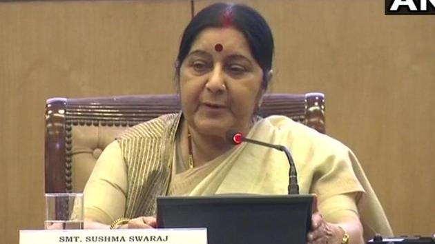 Union external affairs minister Sushma Swaraj was addressing media personnel on the completion of four years of the Narendra Modi government and released a book on the achievements of her ministry along with junior ministers VK Singh and MJ Akbar.(Twitter/ANI)