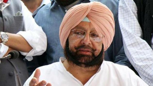 Gobind in the video castigates Amarinder for his “false vow” — a pre-poll vow taken on a Sikh scripture to eradicate drugs in Punjab — and tells the CM to apologise at the Golden Temple for it. (HT File) Gobind in the video castigates Amarinder for his “false vow” — a pre-poll vow taken on a Sikh scripture to eradicate drugs in Punjab — and tells the CM to apologise at the Golden Temple for it. (HT File)