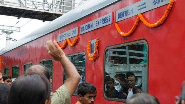 Window panes of eight coaches of the Sealdah-New Delhi Rajdhani Express were damaged in stone pelting.(HT/Photo for representation)