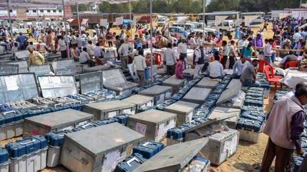 Polling and presiding officers collect Electronic Voting Machines and Voter Verifiable Paper Audit Trail machines on the eve of polling for Phulpur Lok Sabha seat, in Allahabad, on Saturday. (PTI file photo) Polling and presiding officers collect Electronic Voting Machines and Voter Verifiable Paper Audit Trail machines on the eve of polling for Phulpur Lok Sabha seat, in Allahabad, on Saturday. (PTI file photo)