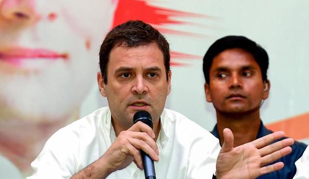 Congress President Rahul Gandhi slammed the one paisa cut in fuel prices.(PTI file photo)