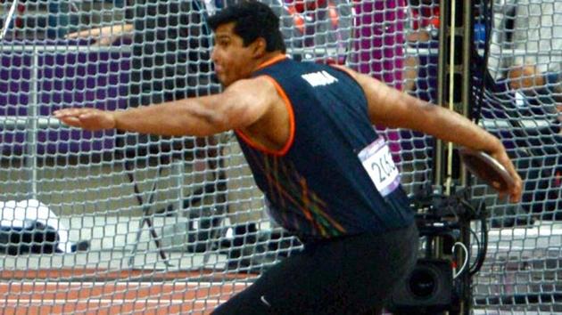 Vikas Gowda, who won the gold medal in discus throwing at the Glasgow Commonwealth Games, decided to retire on Wednesday.(PTI)