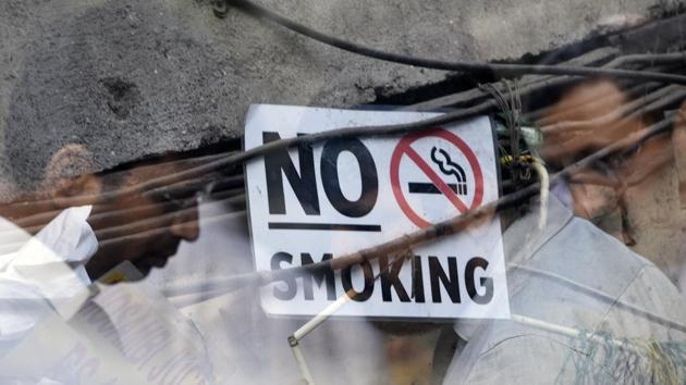 As per National family Health Survey, 44 percent of men in India consume tobacco in some form.(Pratik Chorge/HT Photo)