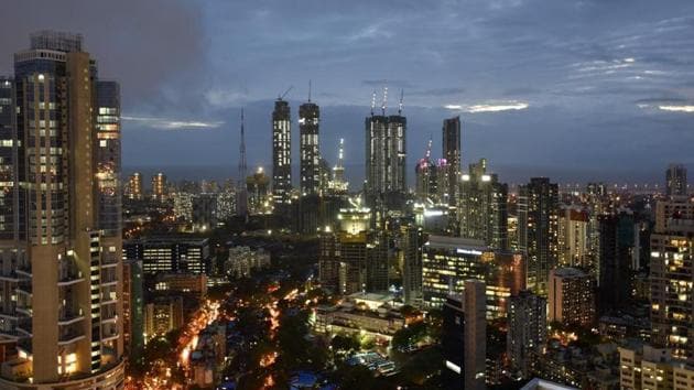 Mumbai is the most globalised city economy in India, home to large finance and stock-broking firms, law and IT companies, jewellery, entertainment, pharmaceutical and retail giants.(HT File)