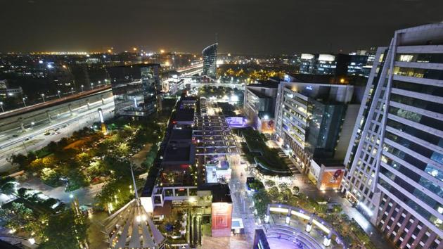 Photos: DLF CyberHub is Gurugram’s big leisure hit | Hindustan Times