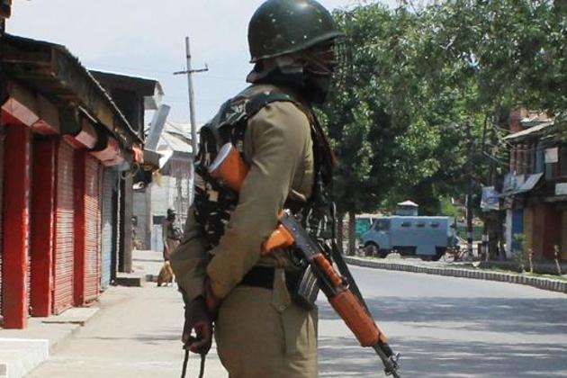 Security forces have been put on alert after reports of infiltration by militants from Pakistan occupied Kashmir. (AFP) Security forces have been put on alert after reports of infiltration by militants from Pakistan occupied Kashmir. (AFP)