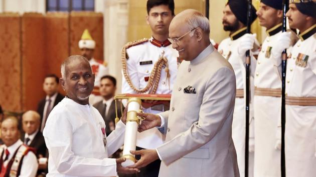 President Ram Nath Kovind presenting the Padma Vibhushan to Ilaiyaraaja, Rashtrapati Bhawan, New Delhi, March 20, 2018 (Ajay Aggarwal/HT) President Ram Nath Kovind presenting the Padma Vibhushan to Ilaiyaraaja, Rashtrapati Bhawan, New Delhi, March 20, 2018 (Ajay Aggarwal/HT)