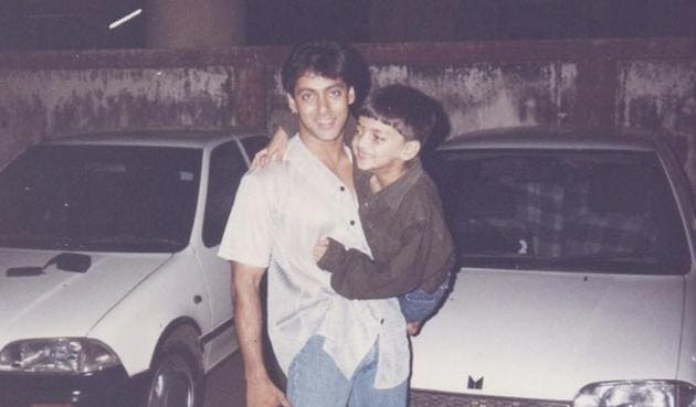 Salman Khan shared an old picture and announced that a new star will be launched on Thursday. Salman Khan shared an old picture and announced that a new star will be launched on Thursday.