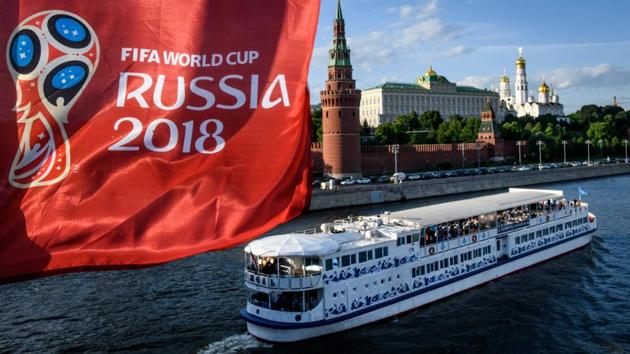 A FIFA World Cup 2018 flag sways in front of the Kremlin in Moscow on May 30, 2018. (Mladen Antonov / AFP) A FIFA World Cup 2018 flag sways in front of the Kremlin in Moscow on May 30, 2018. (Mladen Antonov / AFP)