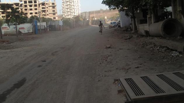 Shankarrao Ghule Patil road construction is pending for the past seven years.(HT PHOTO) Shankarrao Ghule Patil road construction is pending for the past seven years.(HT PHOTO)