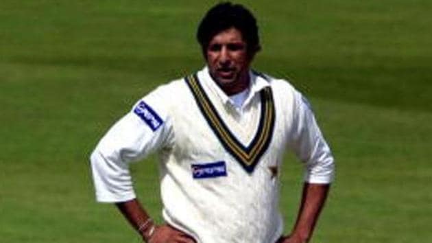 Wasim Akram was one of the most celebrated fast bowlers in the Pakistan cricket team in the 1990s.(Getty Images)