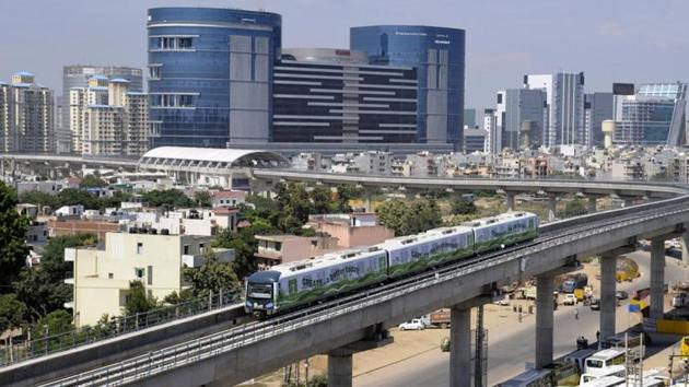 A rapid metro train in Gurgaon.(Parveen Kumar/ HT Photo) A rapid metro train in Gurgaon.(Parveen Kumar/ HT Photo)