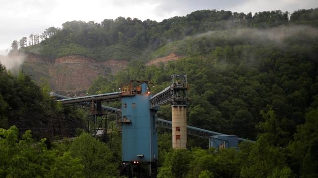 Mist surrounds the Premier Elkhorn Coal Co. mine in Myra, Kentucky. The Black Lung Disability Trust Fund is at risk of insolvency due to soaring debt and a slashing of coal-company contributions through a tax cut scheduled for the end of the year, according to a report the US Government Accountability Office plans to publish soon, two sources briefed on the study told Reuters. (Brian Snyder / REUTERS) Mist surrounds the Premier Elkhorn Coal Co. mine in Myra, Kentucky. The Black Lung Disability Trust Fund is at risk of insolvency due to soaring debt and a slashing of coal-company contributions through a tax cut scheduled for the end of the year, according to a report the US Government Accountability Office plans to publish soon, two sources briefed on the study told Reuters. (Brian Snyder / REUTERS)
