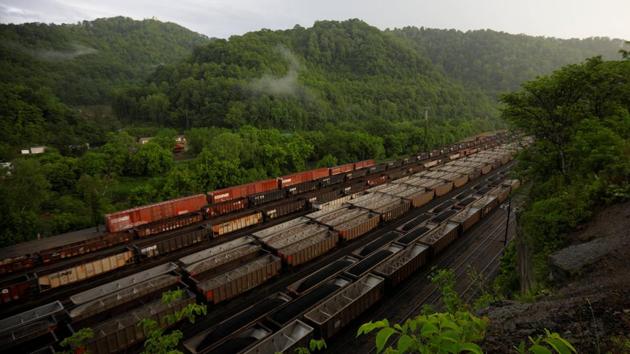 Coal companies pay a $1.10 per ton excise tax on underground coal production to finance the fund. That amount will revert to the 1977 level of 50 cents at the end of the year if Congress does not extend the current rate. The fund has already been forced to borrow more than $6 billion from the US Treasury to finance benefits. About half of its revenue goes to servicing that debt. (Brian Snyder / REUTERS) Coal companies pay a $1.10 per ton excise tax on underground coal production to finance the fund. That amount will revert to the 1977 level of 50 cents at the end of the year if Congress does not extend the current rate. The fund has already been forced to borrow more than $6 billion from the US Treasury to finance benefits. About half of its revenue goes to servicing that debt. (Brian Snyder / REUTERS)