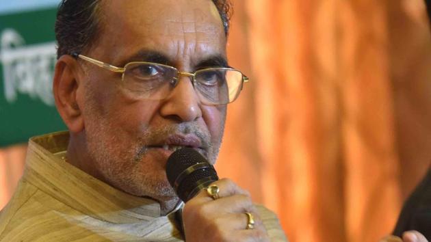 Union Minister Radha Mohan Singh speaking to press in Patna Bihar India on Saturday June 02,2018.(HT File Photo)