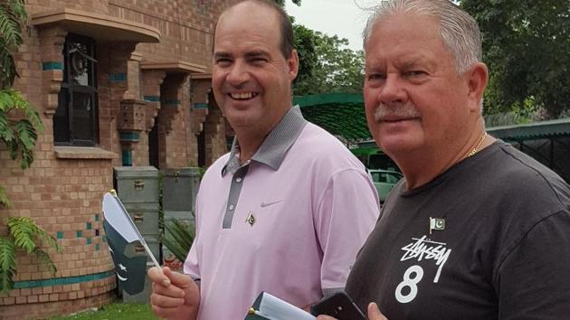 Pakistan Cricket Board are reportedly in talks with Darren Berry to replace Steve Nixon (R). (Twitter) Pakistan Cricket Board are reportedly in talks with Darren Berry to replace Steve Nixon (R). (Twitter)