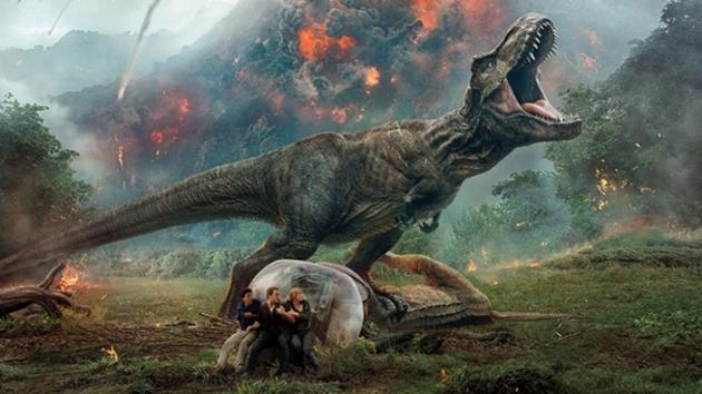 Chris Pratt is back as the dinosaur-loving former theme park employee. Chris Pratt is back as the dinosaur-loving former theme park employee.