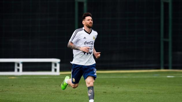Lionel Messi of Argentina takes part in a training session as part of the team preparation for FIFA World Cup Russia 2018 at FC Barcelona 'Joan Gamper' sports centre. (Getty Images)