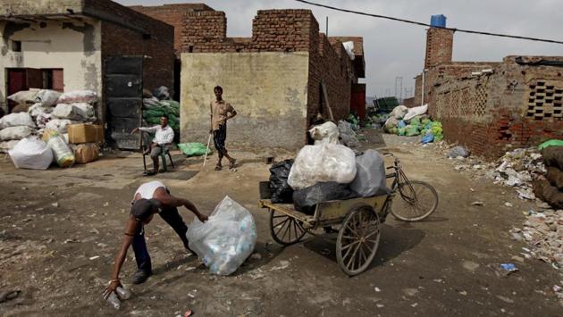 According to the UN, government bans on plastic can be effective in cutting back on waste but poor follow-through has left many bans ineffective. The report noted that rules limiting the use of plastic bags had decreased their use in places such as Morocco, Rwanda and parts of China. But elsewhere like in India things haven’t gone so well. (Altaf Qadri / AP) According to the UN, government bans on plastic can be effective in cutting back on waste but poor follow-through has left many bans ineffective. The report noted that rules limiting the use of plastic bags had decreased their use in places such as Morocco, Rwanda and parts of China. But elsewhere like in India things haven’t gone so well. (Altaf Qadri / AP)