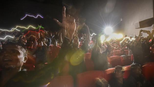 A crowd breaks into a frenzy while watching Rajinikanth's new film Kaala at Carnival Cinemas IMAX Wadala in Mumbai, Maharashtra, on June 7, 2018. (Kunal Patil / HT Photo) A crowd breaks into a frenzy while watching Rajinikanth's new film Kaala at Carnival Cinemas IMAX Wadala in Mumbai, Maharashtra, on June 7, 2018. (Kunal Patil / HT Photo)
