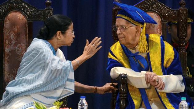 President Ram Nath Kovind on Thursday gave additional charge of Governor of Tripura to West Bengal Governor Keshari Nath Tripathi (R) for the period that Tripura Governor Tathagata Roy is on leave. (PTI File)