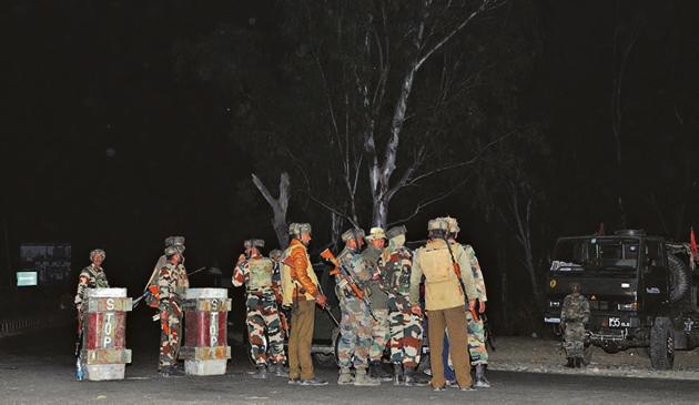 Seven army personnel were killed and three others were injured in the November 29, 2016 attack on the Nagrota army camp, that also left three Pakistani militants dead.(HT File Photo)