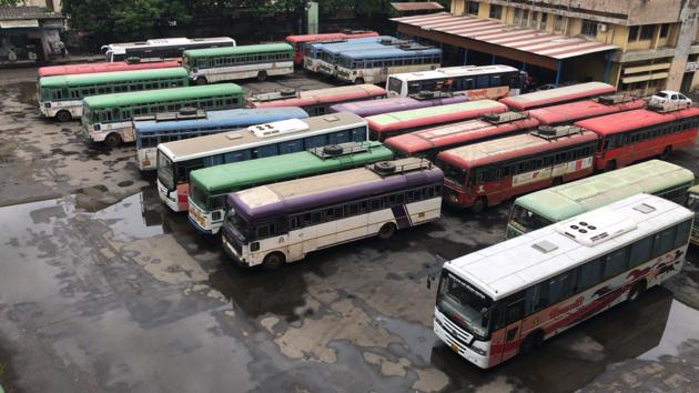 ST buses lined up at the Mumbai Central depot, after workers went on a flash strike on Friday. (Bhushan Koyande/HT Photo) ST buses lined up at the Mumbai Central depot, after workers went on a flash strike on Friday. (Bhushan Koyande/HT Photo)