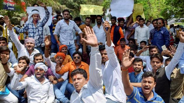 The MP government had in 2002 extended reservation in promotions. But the high court quashed the ruling on a petition by an employees’ organisation representing general category and other backward classes.(PTI/Picture for representation) The MP government had in 2002 extended reservation in promotions. But the high court quashed the ruling on a petition by an employees’ organisation representing general category and other backward classes.(PTI/Picture for representation)