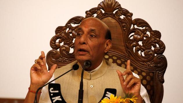 Home minister Rajnath Singh addresses a news conference in Srinagar on June 7, 2018.(Reuters Photo) Home minister Rajnath Singh addresses a news conference in Srinagar on June 7, 2018.(Reuters Photo)