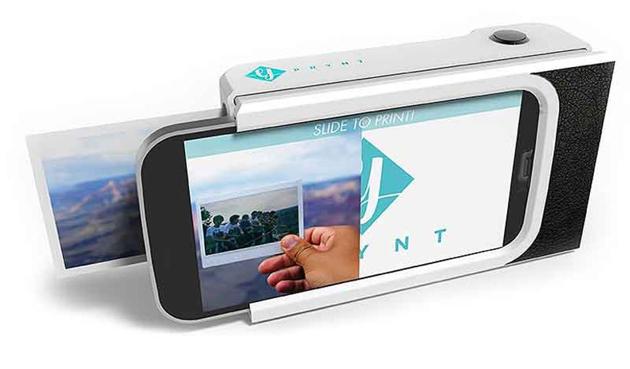 French start-up Prynt recently presented its smartphone case, which includes a built-in printer.