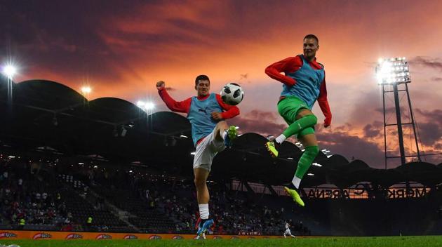 Serbian goalkeeper Predrag Rajkovic (R) and Luka Jovic warm up during the half time of the international friendly football match Serbia v Chile at the Merkur Arena in Graz, Austria. (Joe Klamar / AFP)