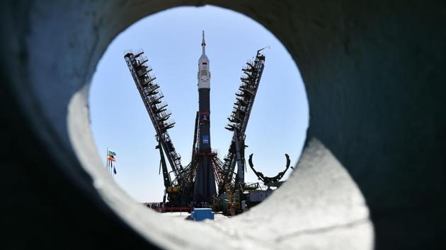 A Soyuz MS-09 spacecraft is mounted on the launch pad at the Russian-leased Baikonur cosmodrome in Kazakhstan. (Vyacheslav Oseledko / AFP)