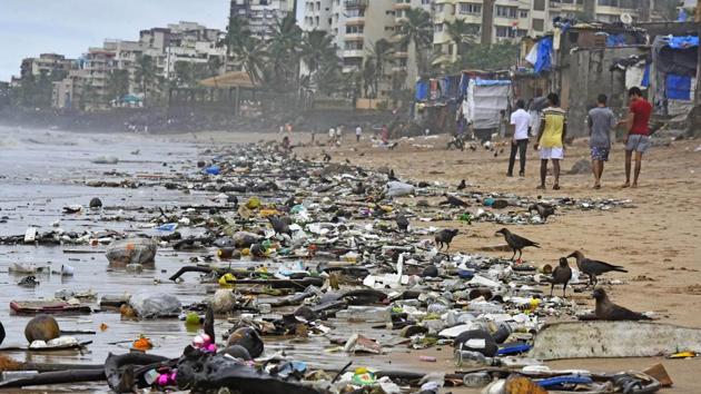 Plastic waste severely affects aquatic life. 2016. (REPRESENTATIONAL PHOTO/HT FILE) Plastic waste severely affects aquatic life. 2016. (REPRESENTATIONAL PHOTO/HT FILE)