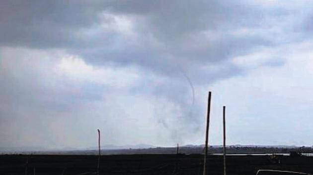 The tornado covered 800 m to 1,000 m according to the centre for citizen science.(HT PHOTO) The tornado covered 800 m to 1,000 m according to the centre for citizen science.(HT PHOTO)