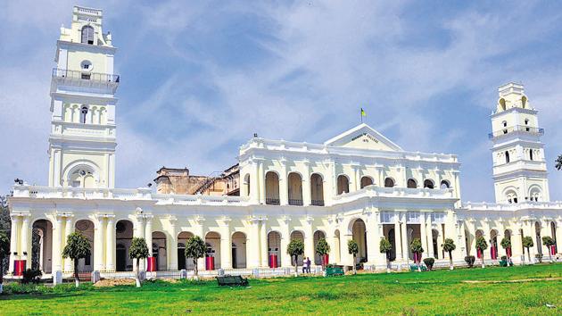 Established in 1875, Government Mohindra College, Patiala, is the oldest institution of contemporary learning in north India. The grand colonial structure, shaped like an ‘M’ in honour of its founder Maharaja Mohinder Singh, is a blend of oriental and occidental architecture. It is said that it cost ₹9 lakh and took state masons and jail labour nine years to build. (Bharat Bhushan/HT) Established in 1875, Government Mohindra College, Patiala, is the oldest institution of contemporary learning in north India. The grand colonial structure, shaped like an ‘M’ in honour of its founder Maharaja Mohinder Singh, is a blend of oriental and occidental architecture. It is said that it cost ₹9 lakh and took state masons and jail labour nine years to build. (Bharat Bhushan/HT)