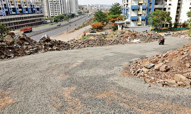 The newly constructed illegal road on Dukkar Khind hill, behind Mahatma Society on Friday. (RAHUL RAUT/HT PHOTO) The newly constructed illegal road on Dukkar Khind hill, behind Mahatma Society on Friday. (RAHUL RAUT/HT PHOTO)