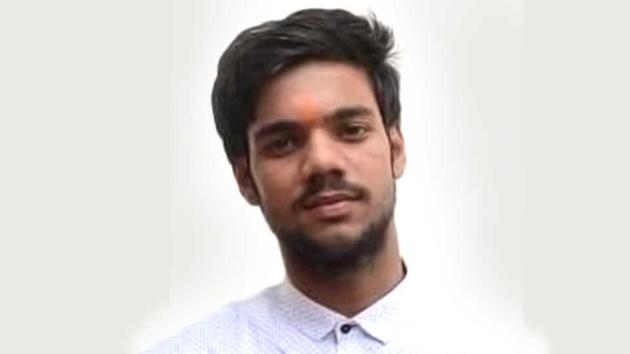 Shivkumar Pandey has enrolled in a BSc course in a college in Durg. His elder brother, who was studying engineering in Durg, dropped out of college due to the family’s financial crisis. (HT Photo) Shivkumar Pandey has enrolled in a BSc course in a college in Durg. His elder brother, who was studying engineering in Durg, dropped out of college due to the family’s financial crisis. (HT Photo)