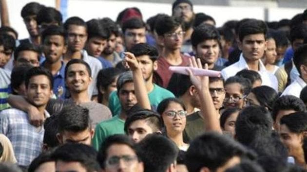 Students come out after appearing for JEE Advance exam, in Noida.(Sunil Ghosh/HT File Photo) Students come out after appearing for JEE Advance exam, in Noida.(Sunil Ghosh/HT File Photo)