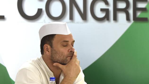 Congress President Rahul Gandhi in a moment of silence during the meeting with national executives of Congress Seva Dal at AICC Headquarter on June 11, 2018. (Arvind Yadav / HT Photo)