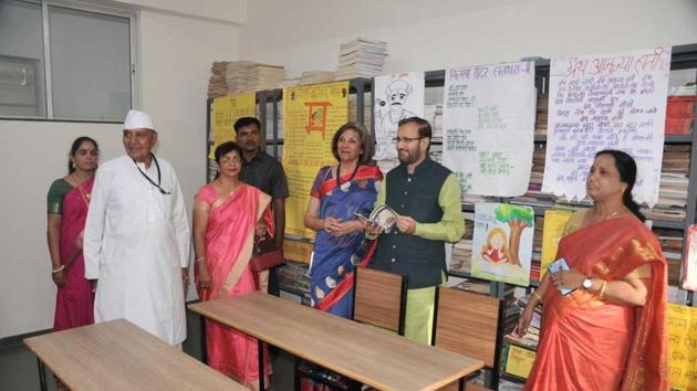 Prakash Javadekar (extreme right), Union HRD minister, exploring the new building of Jai Hind high school, Pimpri, inaugurated on Friday. (HT PHOTO) Prakash Javadekar (extreme right), Union HRD minister, exploring the new building of Jai Hind high school, Pimpri, inaugurated on Friday. (HT PHOTO)