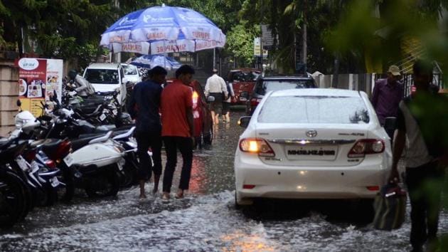 According to the IMD, as of June 15, the further advance of the southwest monsoon is not likely during the next one week due to the prevalence of a weak monsoon pattern. (Ravindra Joshi/HT PHOTO) According to the IMD, as of June 15, the further advance of the southwest monsoon is not likely during the next one week due to the prevalence of a weak monsoon pattern. (Ravindra Joshi/HT PHOTO)