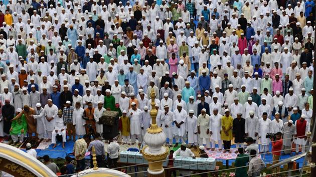 Prayers at the Machkhowa Eidgah maidam in Guwahati. (Rajib Jyoti Sarma / HT Photo)