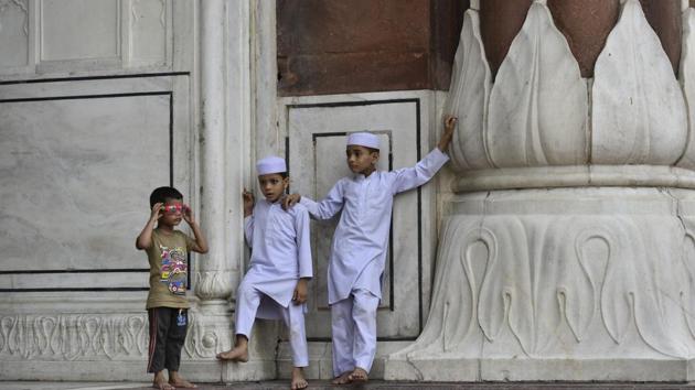 The festival brings a lot of joy and fun to children and they try to make most of it. Apart from wearing new clothes, playing with friends, they also get gifts and Eidi from parents and other relatives. (Anushree Fadnavis / HT Photo) The festival brings a lot of joy and fun to children and they try to make most of it. Apart from wearing new clothes, playing with friends, they also get gifts and Eidi from parents and other relatives. (Anushree Fadnavis / HT Photo)