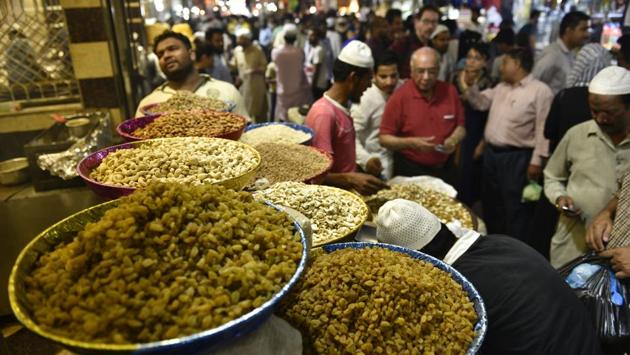 There are a variety of traditional foods made for the festival, with each country celebrating in its unique way. Traditionally, Eid al-Fitr is known as ‘sweet Eid’ as a wide variety of sweet foods and confectionary are eaten. (Sanchit Khanna / HT Photo) There are a variety of traditional foods made for the festival, with each country celebrating in its unique way. Traditionally, Eid al-Fitr is known as ‘sweet Eid’ as a wide variety of sweet foods and confectionary are eaten. (Sanchit Khanna / HT Photo)