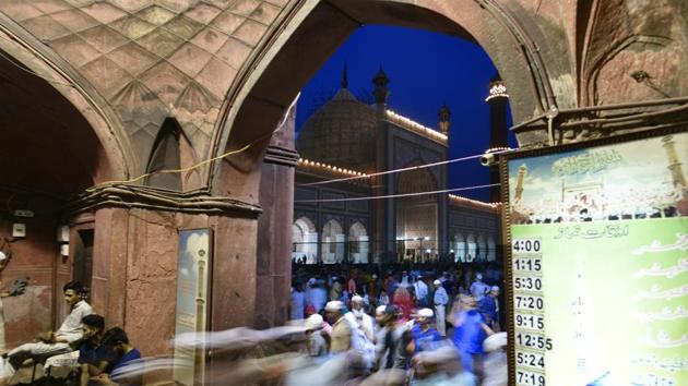 The day of the festivity falls on the first day of the month of Shawwal, the tenth month of Islamic lunar calendar. Every year the date of the festival varies based on the sighting of the new moon as well as the astronomical calculations. (Sanchit Khanna / HT Photo) The day of the festivity falls on the first day of the month of Shawwal, the tenth month of Islamic lunar calendar. Every year the date of the festival varies based on the sighting of the new moon as well as the astronomical calculations. (Sanchit Khanna / HT Photo)