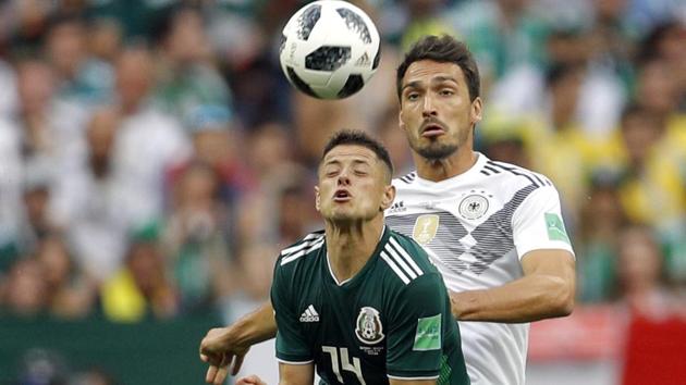 Germany's Mats Hummels gave the ball away for the Mexico goal in their opening Group F match of the FIFA World Cup 2018. (AP) Germany's Mats Hummels gave the ball away for the Mexico goal in their opening Group F match of the FIFA World Cup 2018. (AP)