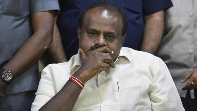 Karnataka chief minister HD Kumaraswamy has sought a 50% waiver of the <span class='webrupee'>₹</span>53,000 crore of loans that he had promised to set aside in the party’s manifesto.(Sanchit Khanna/HT Photo)