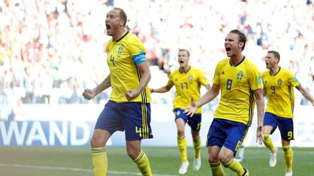 Andreas Granqvist’s (L) penalty helped Sweden to a 1-0 win over South Korea in their opening game of the FIFA World Cup 2018 at the Nizhny Novgorod Stadium on Monday. (REUTERS) Andreas Granqvist’s (L) penalty helped Sweden to a 1-0 win over South Korea in their opening game of the FIFA World Cup 2018 at the Nizhny Novgorod Stadium on Monday. (REUTERS)